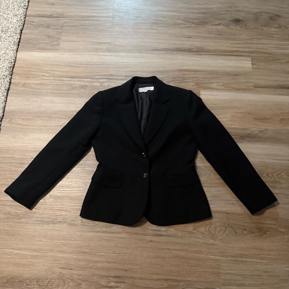 Tahari Jackets & Blazers - Tahari | Classic Black Women's Blazer